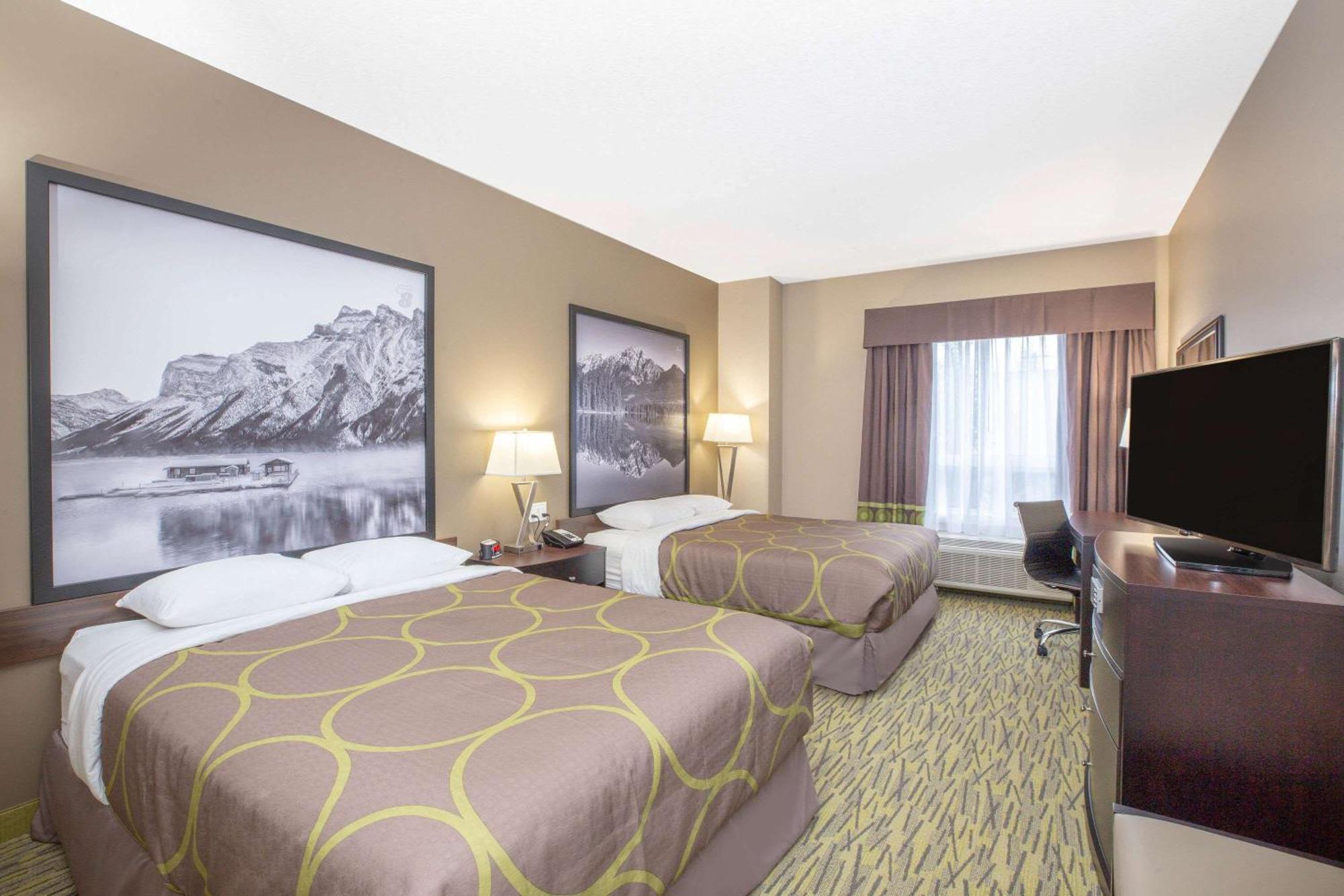 Super 8 By Wyndham Canmore Exterior foto