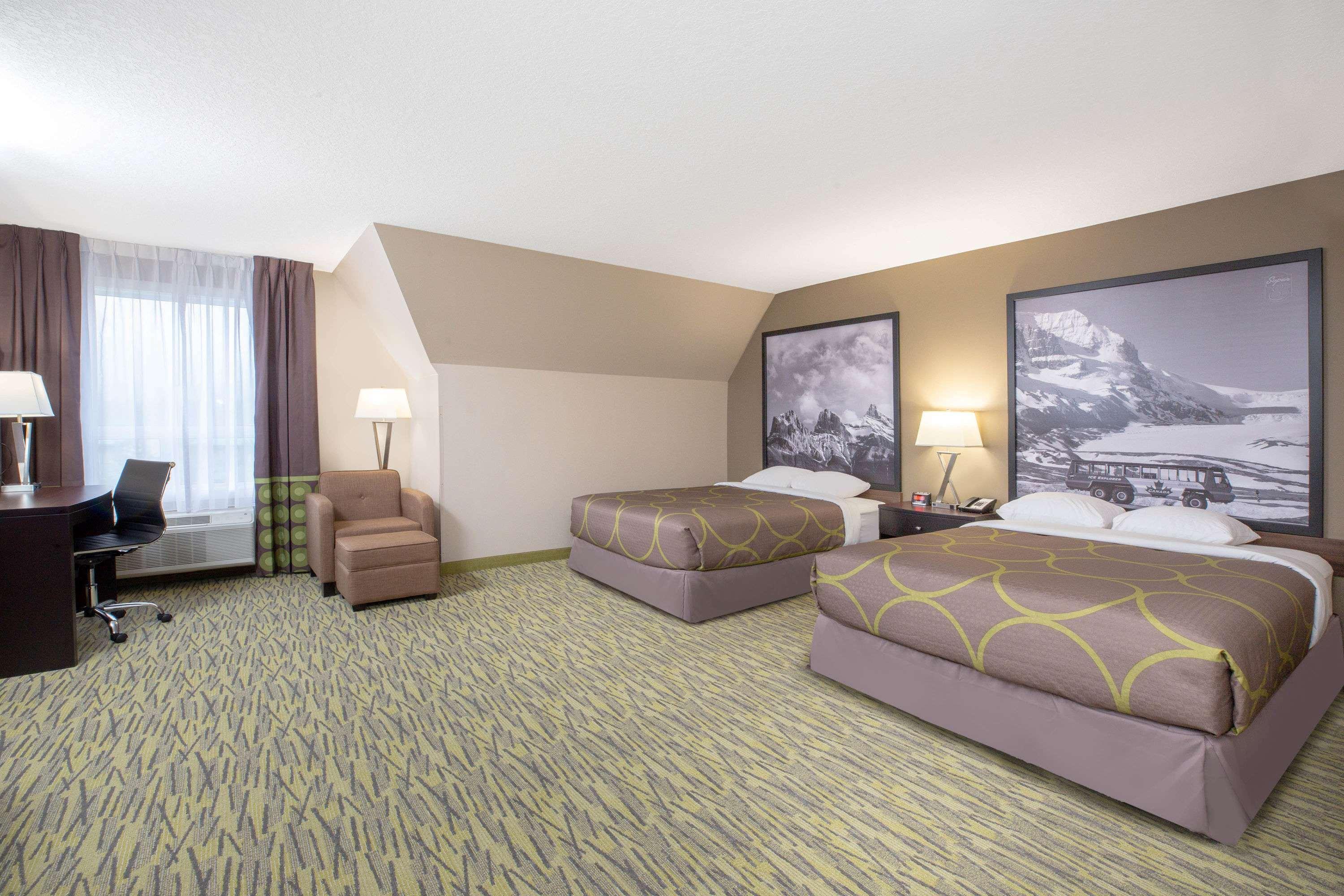 Super 8 By Wyndham Canmore Exterior foto