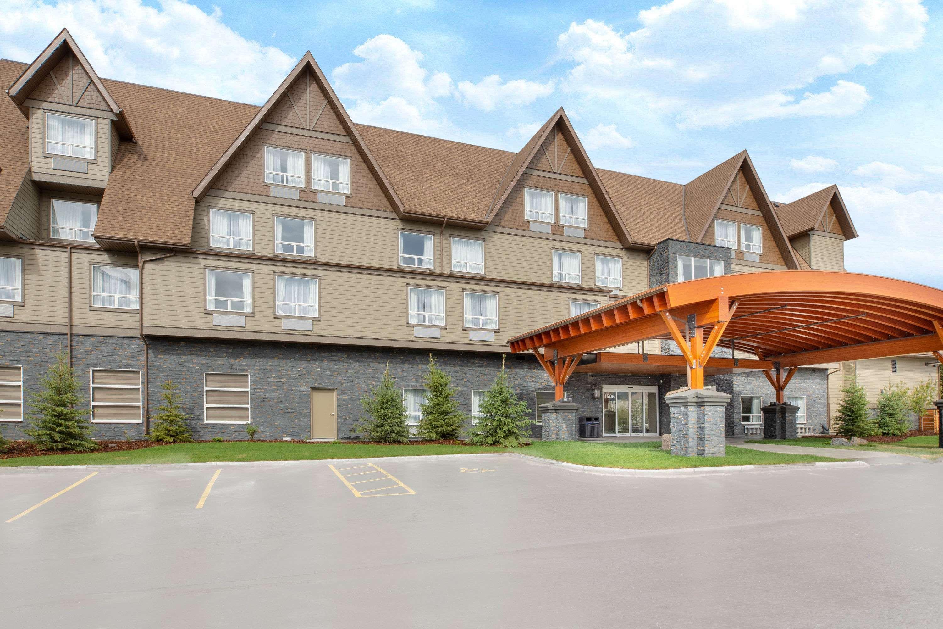 Super 8 By Wyndham Canmore Exterior foto